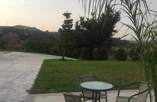 Goudi Villa | 250 m² Villa ∙ 4 bedrooms ∙ 8 guests