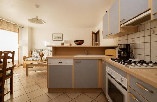 Valloire Apartment | 250m from ski slopes, 2nd floor, balcony, parking, ski locker, 48m², Valloire
