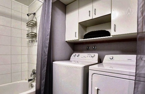 Vieux-Rosemont Apartment | #253 Cozy Apt with 2 balconies in Rosemont