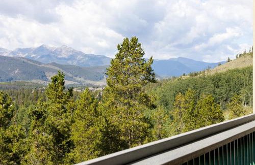 Keystone Apartment | 2534 Saints Johns condo