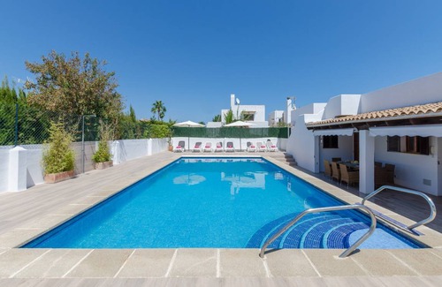 Sa Coma House | 258 m² House ∙ 4 bedrooms ∙ 8 guests