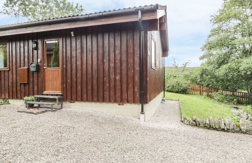 Welton Cottage | 26 DUKES MEADOW, pet friendly, character holiday cottage in Greystoke