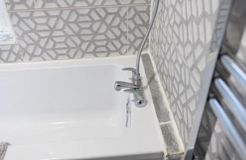 Sunderland House | 26 Riversdale