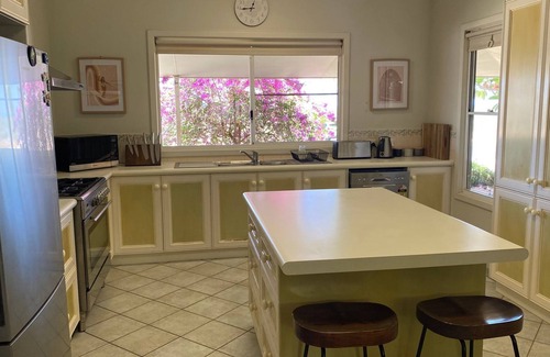 Exmouth House | 26 Tambor Drive - Pool and Pet Friendly