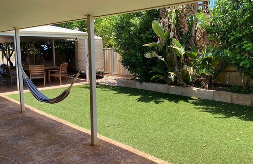 Exmouth House | 26 Tambor Drive - Pool and Pet Friendly