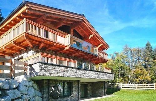 Hinterglemm Ski Chalet | 260 m² Chalet ∙ 4 bedrooms ∙ 10 guests