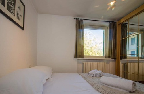 Chamonix City Centre Apartment | 260m from ski slopes, 2nd floor, terrace, parking, tv, 55m², Chamonix