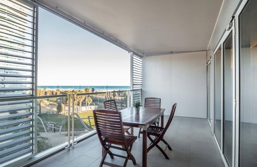 Diagonal Mar i el Front Maritim del Poblenou Apartment | 274 - Beach Apartment w/Pool III