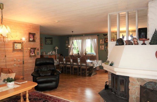 Tysnes House | 275 m² House ∙ 5 bedrooms ∙ 10 guests