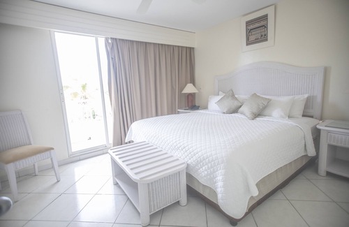 Maho Apartment | 28 - A FOOT IN THE CARIBBEAN 2BDR