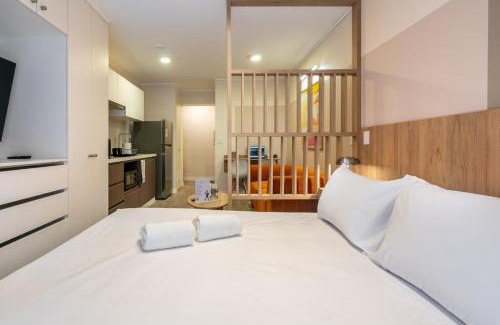 Leuro Apartment | 28 de Julio by Geko