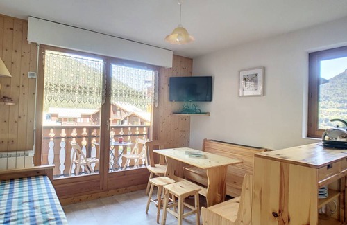Saint-Jean-dʼAulps Apartment | 28 m² Apartment ∙ 1 bedroom ∙ 6 guests