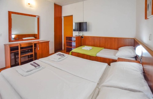 Pakostane Apartment | 28 m² Apartment ∙ 1 bedroom ∙ 3 guests