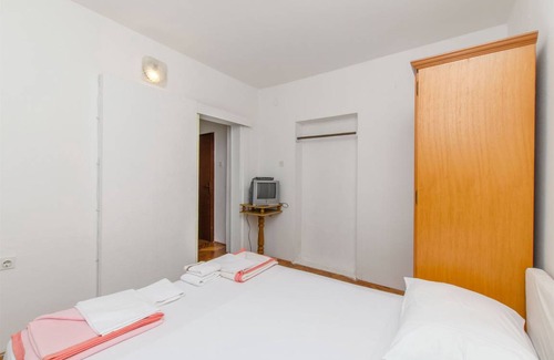 Stari Grad Apartment | 28 m² Apartment ∙ 1 bedroom ∙ 2 guests