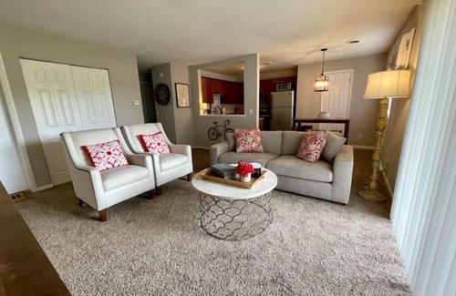 Traverse City Apartment | 28 North Extended Stay Suites! pickleball, hot tubs and game room + pool tables
