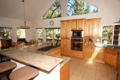 Montgomery Estates House | 281 m² House ∙ 4 bedrooms ∙ 8 guests