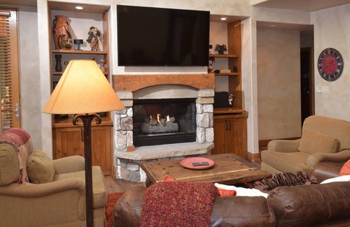 Beaver Creek Condo | 282 m² Condo ∙ 4 bedrooms ∙ 10 guests
