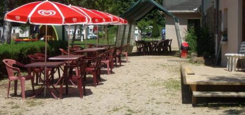 Le Chambon-sur-Lignon RV Rental | 29 m² Mobile home ∙ 2 bedrooms ∙ 5 guests