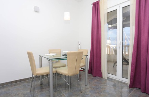 Jesenice Apartment | 29 m² Studio flat ∙ 1 bedroom ∙ 3 guests