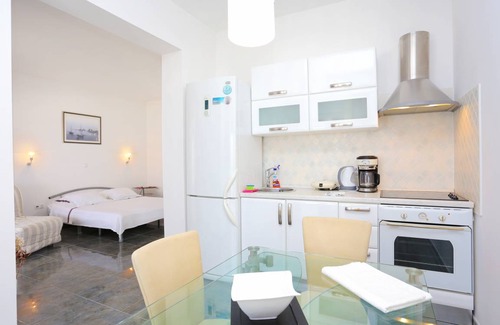 Jesenice Apartment | 29 m² Studio flat ∙ 1 bedroom ∙ 3 guests
