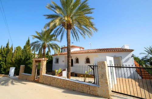 Benissa Coast Villa | 290 m² Villa ∙ 6 bedrooms ∙ 12 guests