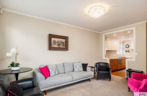 Mount Eden Apartment | 295A Mt Eden Road, Mt Eden