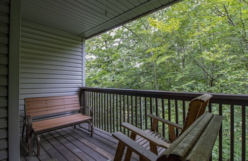 Sugar Mountain Condo | 2B Condo w/Access to Clubhouse and Slopes!