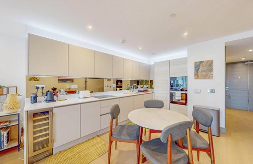 Woolwich Riverside Apartment | 2BDR Near Thames Path & Woolwich Elizabeth Line