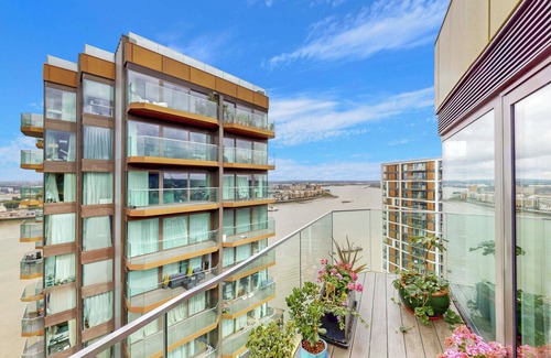 Woolwich Riverside Apartment | 2BDR Near Thames Path & Woolwich Elizabeth Line