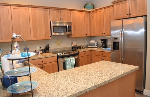 Seaside Condo | 2Bed/2Bath Upscale, River Front Condos. Close to Beach & Convention Ctr