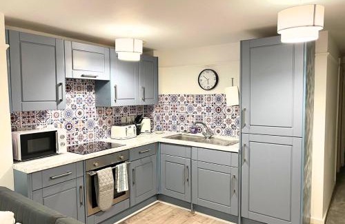 Headington Apartment | 2Bed Family Professional with parking weekly