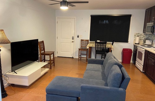 Kalihi - Palama Apartment | 2bedrm/1bathrm, near shopping center and freeway