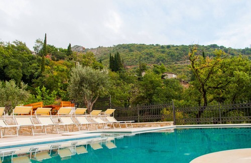 Rezevici Apartment | 2bedroom Apt #4 w/shared pool@Pietra Mare Apts