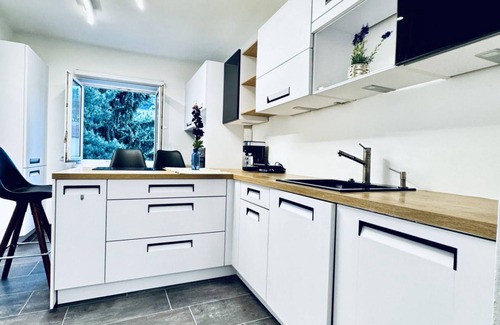 Klosterneuburg Apartment | 2BR&1LR Apt. Suitable for 7P, Peaceful Stay