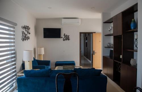 Ferrocarrilera Apartment | 2br/2ba Condo 1 block to ocean! - Unit 7
