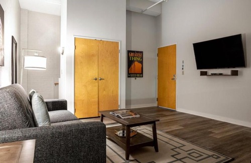 Mile Square Apartment | 2BR 2BA In The Block by CozySuites!