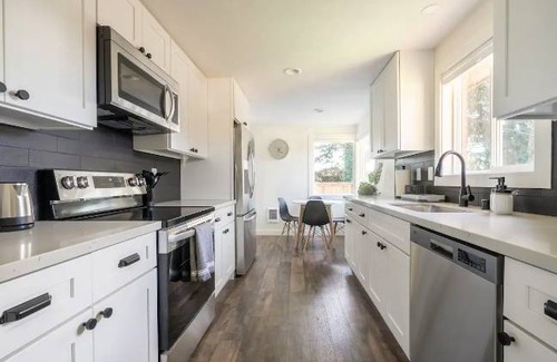 Northgate House | 2BR 2BA Northgate, Seattle Location with Patio, BBQ, and Backyard