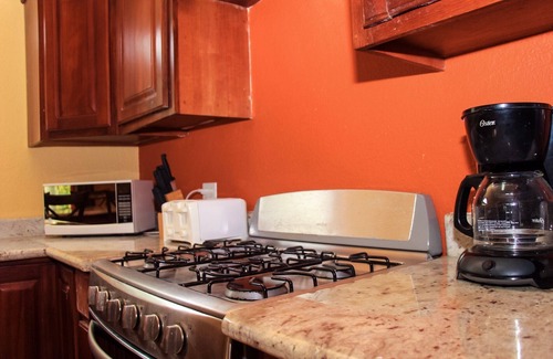West End House | 2BR/2BA VILLA 3C