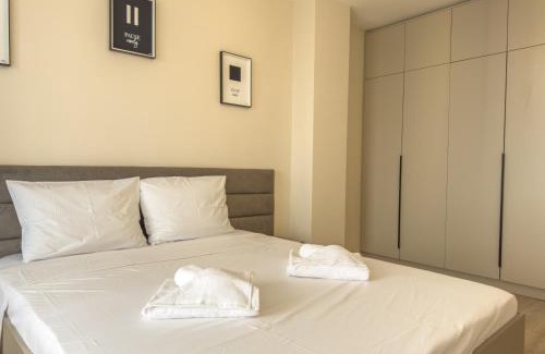 Plovdiv Center Apartment | 2BR Business Suite with FREE GYM, by Holiwork Stays