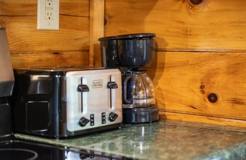 Sevierville Apartment | 2BR Cabin w/Lake Access*Hot Tub*Game Room*Pets!