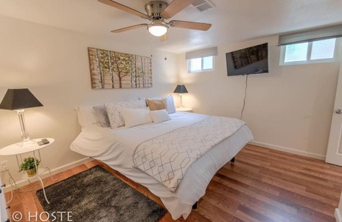 Broadmoor House | 2BR Comfy condo & cute patio Broadmoor area