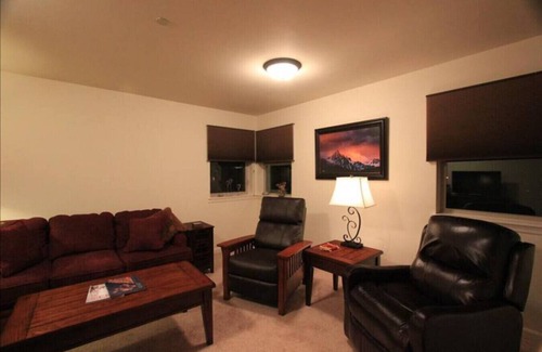 Sage Hen Condo | 2BR Condo Victor Sage Hen E11