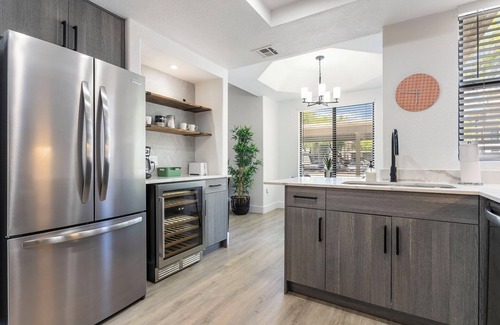 Kierland Apartment | 2BR CozySuites at Kierland Commons with pool #03