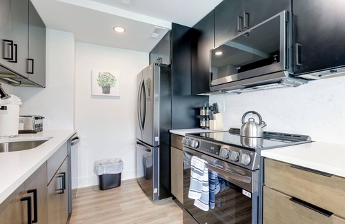 Radnor - Fort Myer Heights Apartment | 2BR Executive Apartment by Envitae