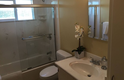 Old Palo Alto Apartment | !!! 2BR is located at Downtown Palo Alto!