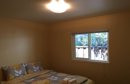 Old Palo Alto Apartment | !!! 2BR is located at Downtown Palo Alto!