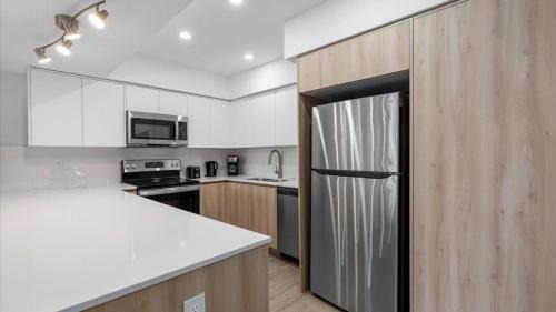 Sunny Isles Beach Apartment | 2BR Luxury Ocean Reserve Condo with Park Views!