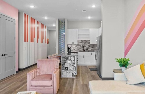 South Nashville Apartment | 2BR Retreat, 8 Min from Broadway!