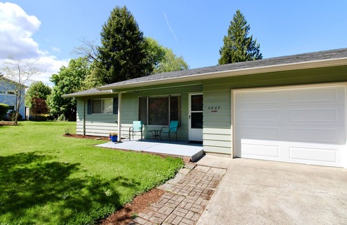 Forest Grove Apartment | 2BR Sequoia Sanctuary in Forest Grove