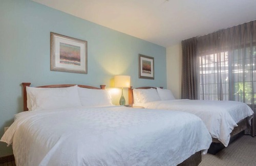 Anaheim Resort Resort | 2BR Suite Ideal for Families seeking Disney Magic! Pets Allowed, Free Breakfast